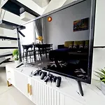 Short Stay House- 2 Bedroom 9 Guest The Scott Garden